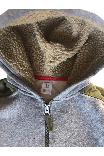 Суичър Carter's